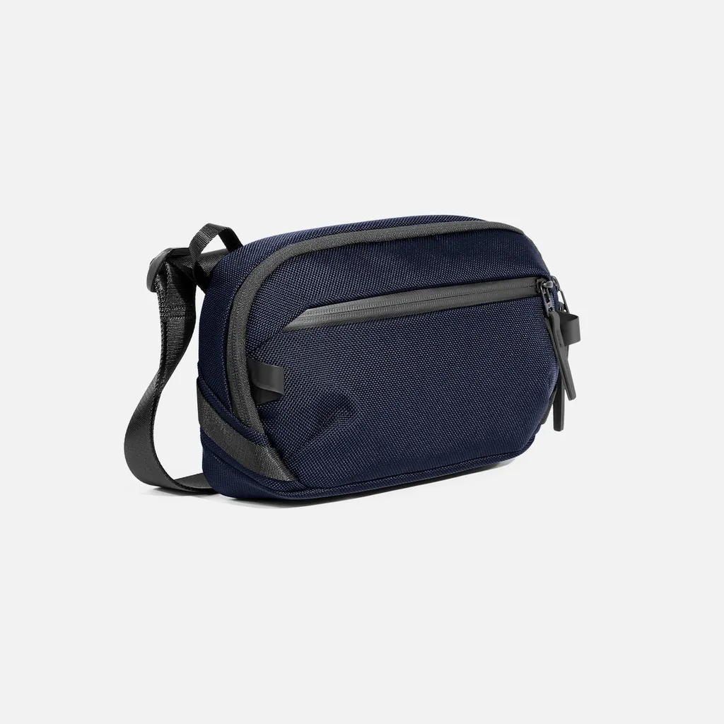 Day Sling 4