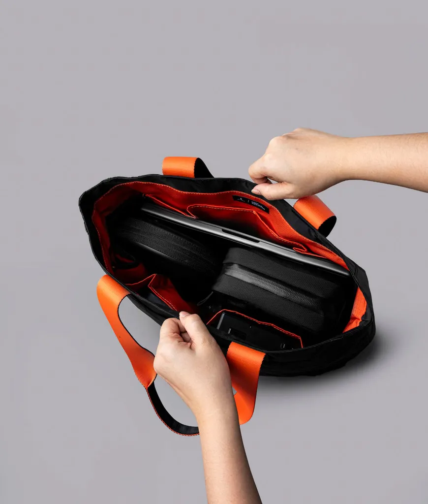 Elements Tote (M)
