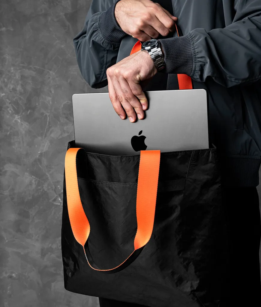 Elements Tote (M)
