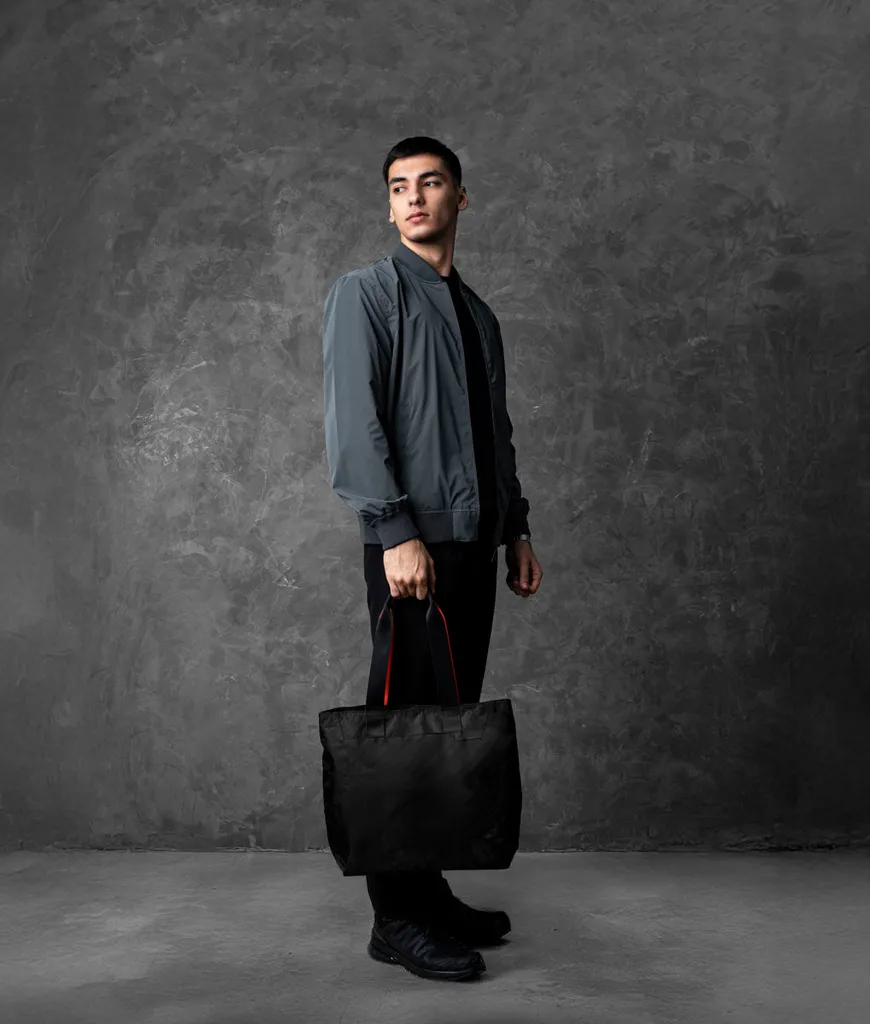 Elements Tote (M)