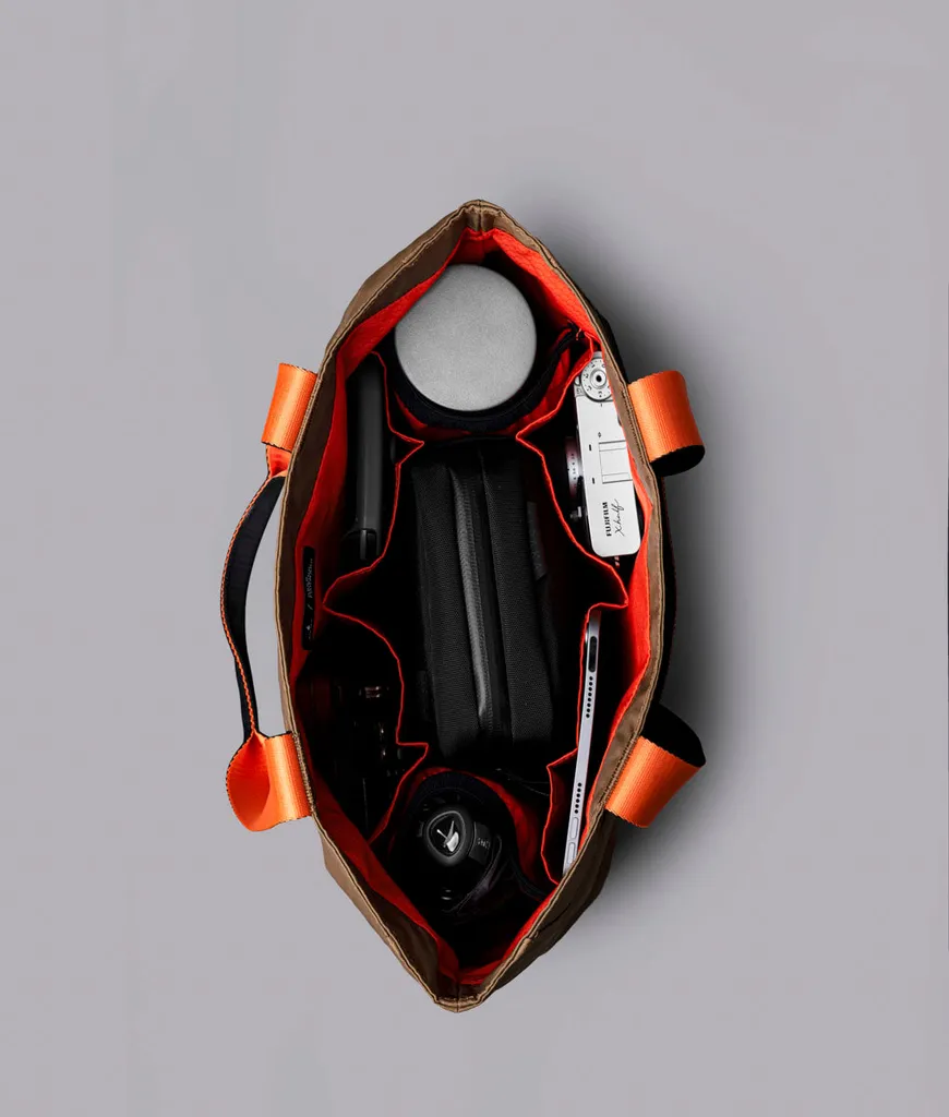 Elements Tote (M)