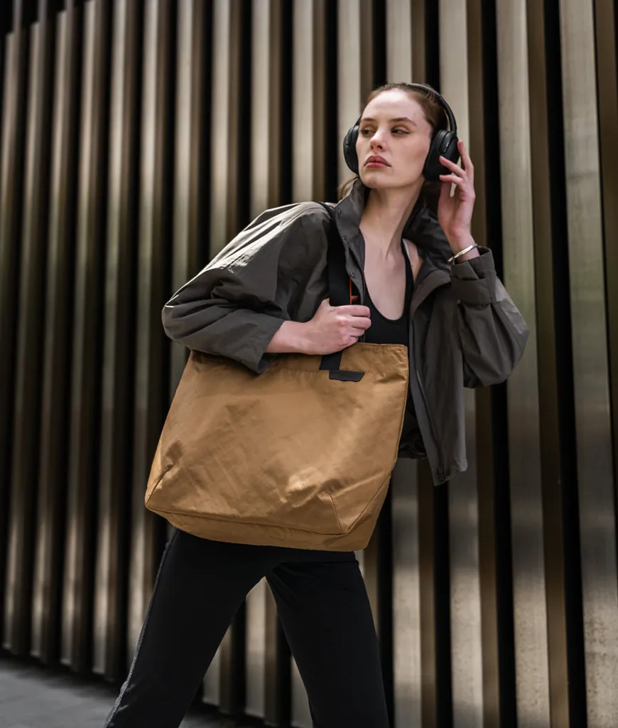Elements Tote (M)