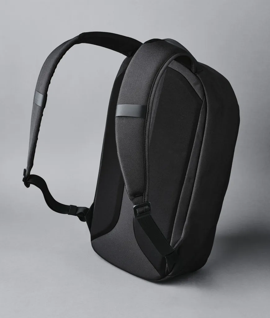Metro Backpack (12L)
