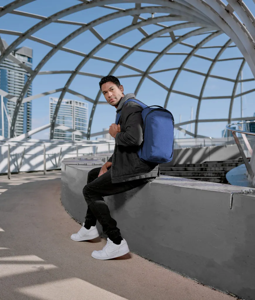 Metro Backpack (12L)