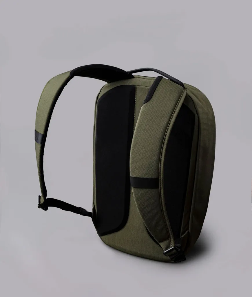 Metro Backpack (12L)
