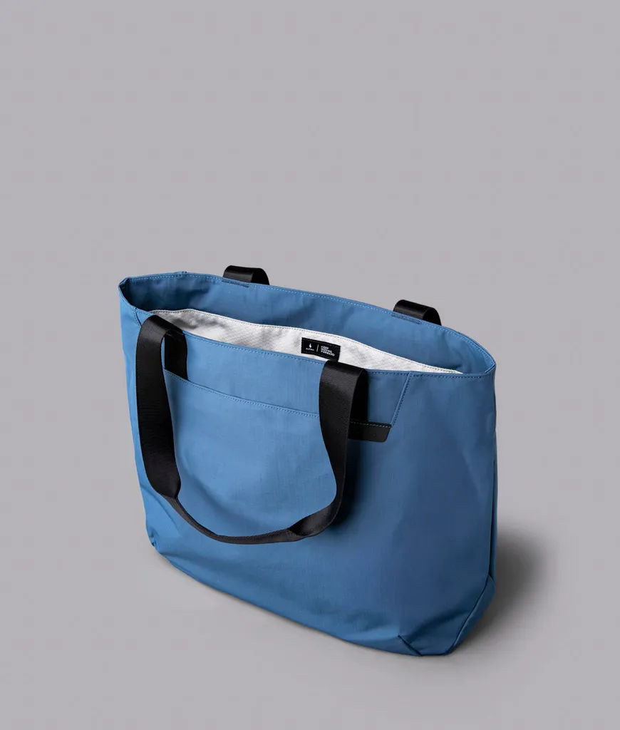 Elements Tote (L)