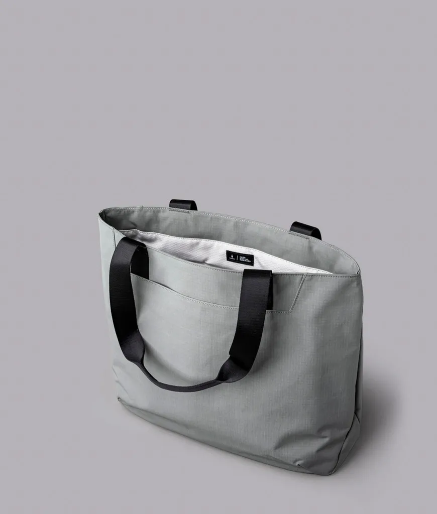 Elements Tote (L)