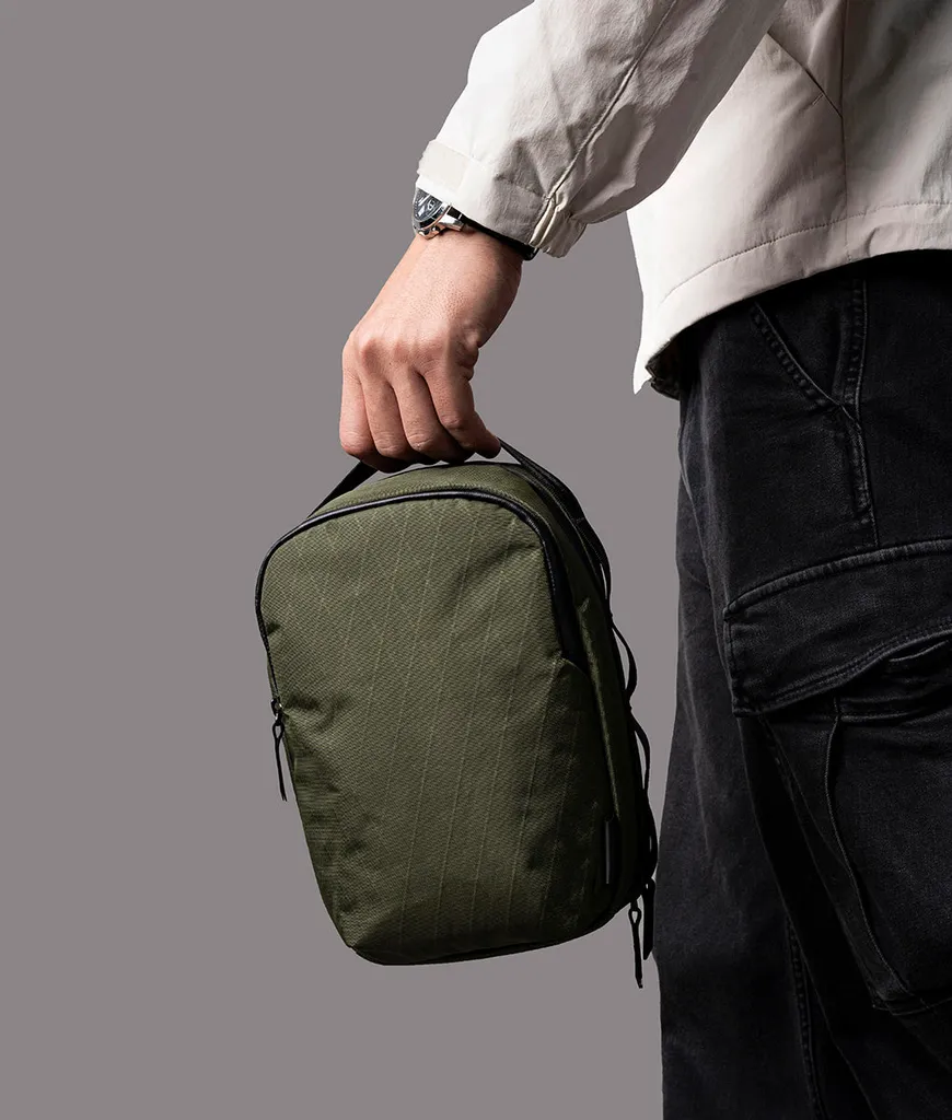 Metro Sling Max