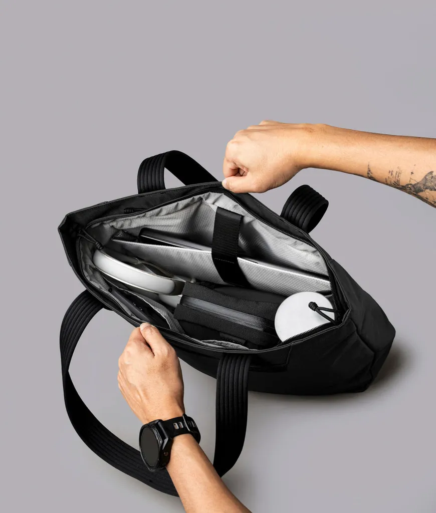 Flight Tote (L)