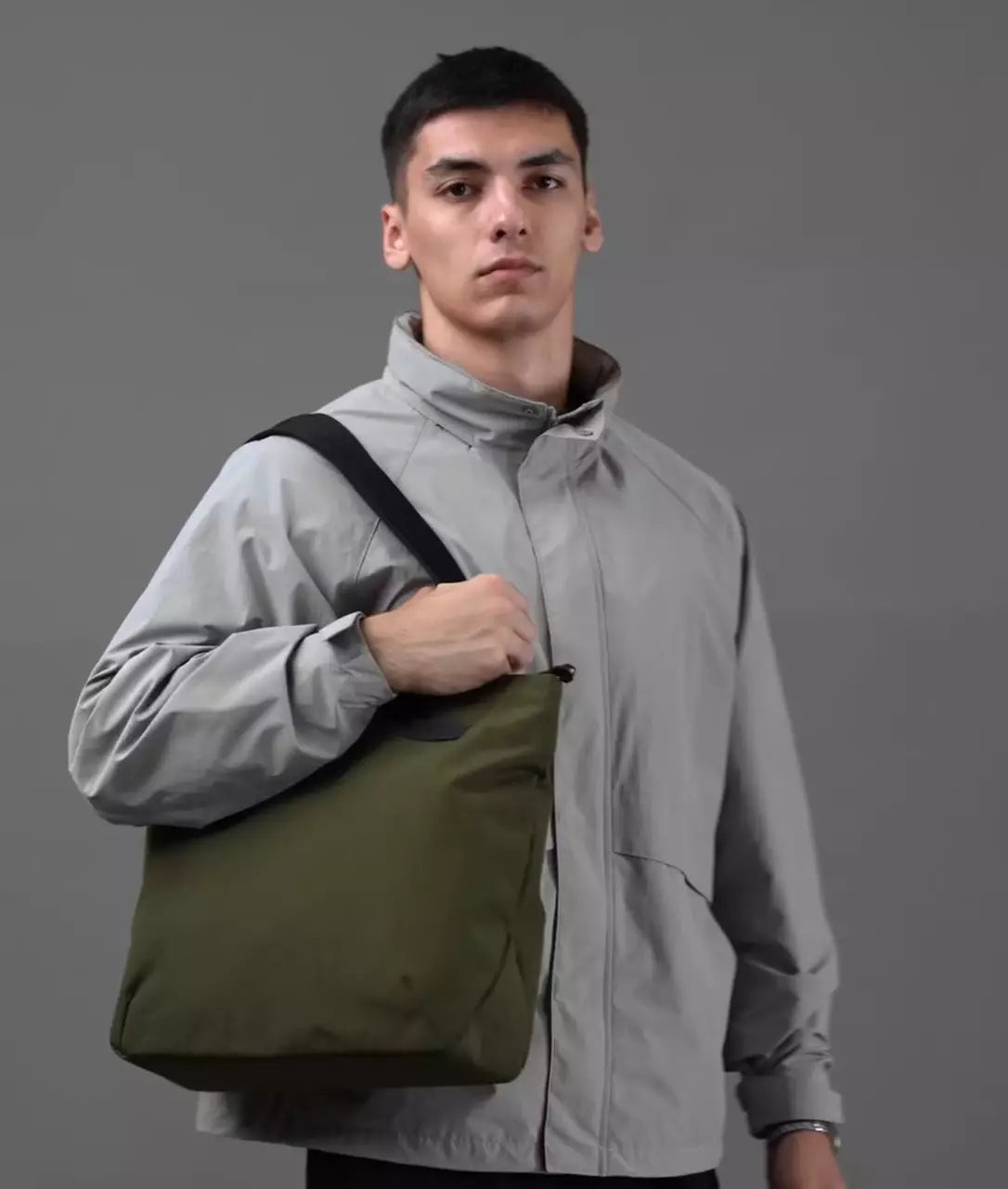 Flight Tote (L)