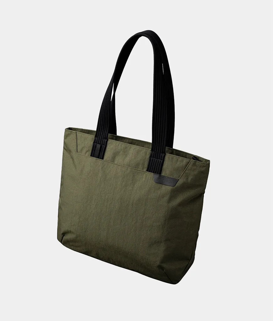 Flight Tote (M)