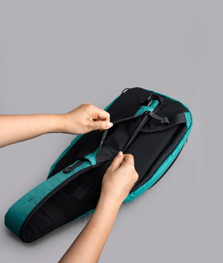 Metro Crossbody (Left) - Vivid