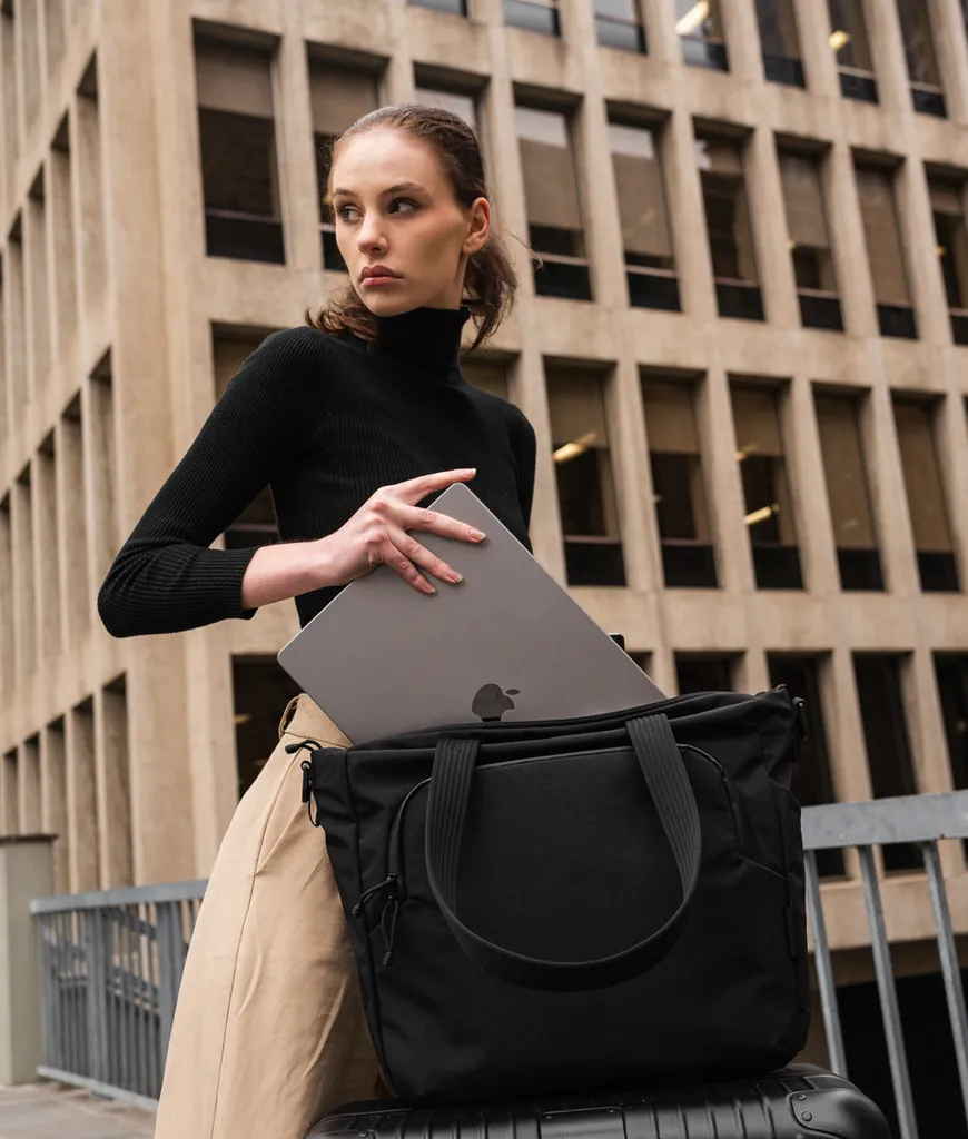 Bravo Tote V2 (14L)
