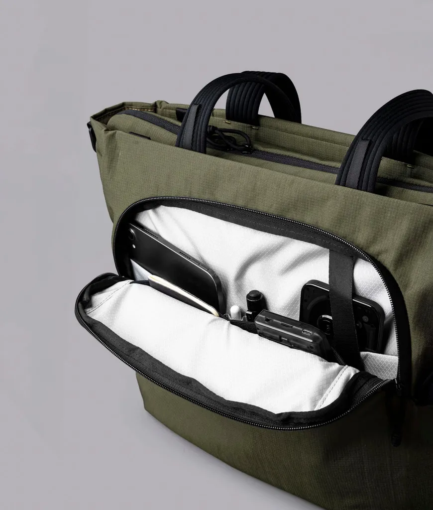 Bravo Tote V2 (14L)