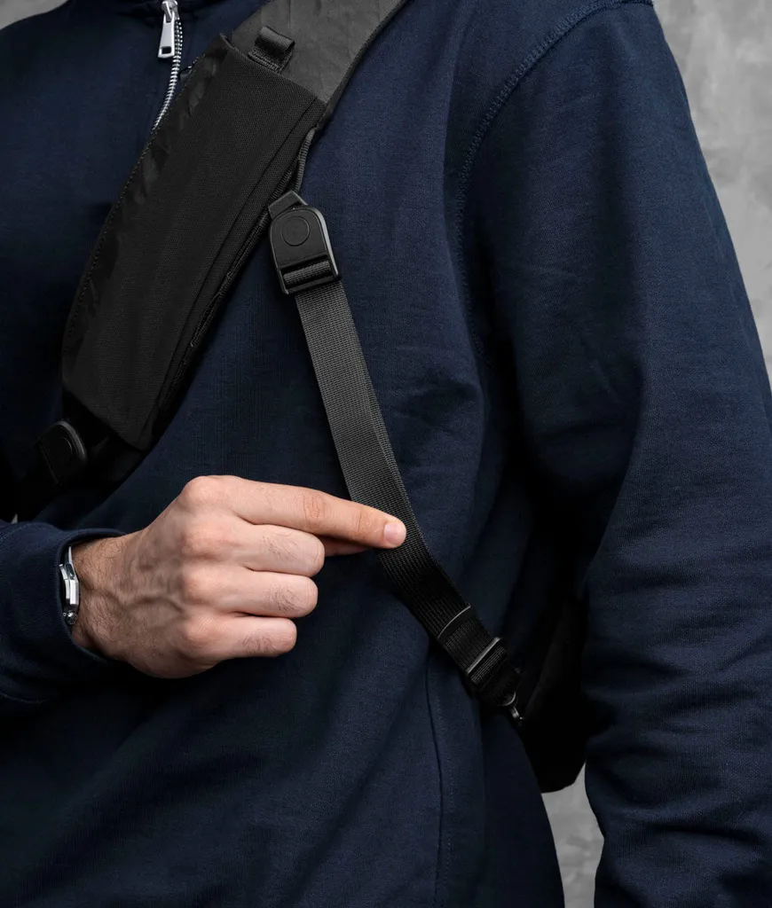 Metro Crossbody (Left) - Ultradyne