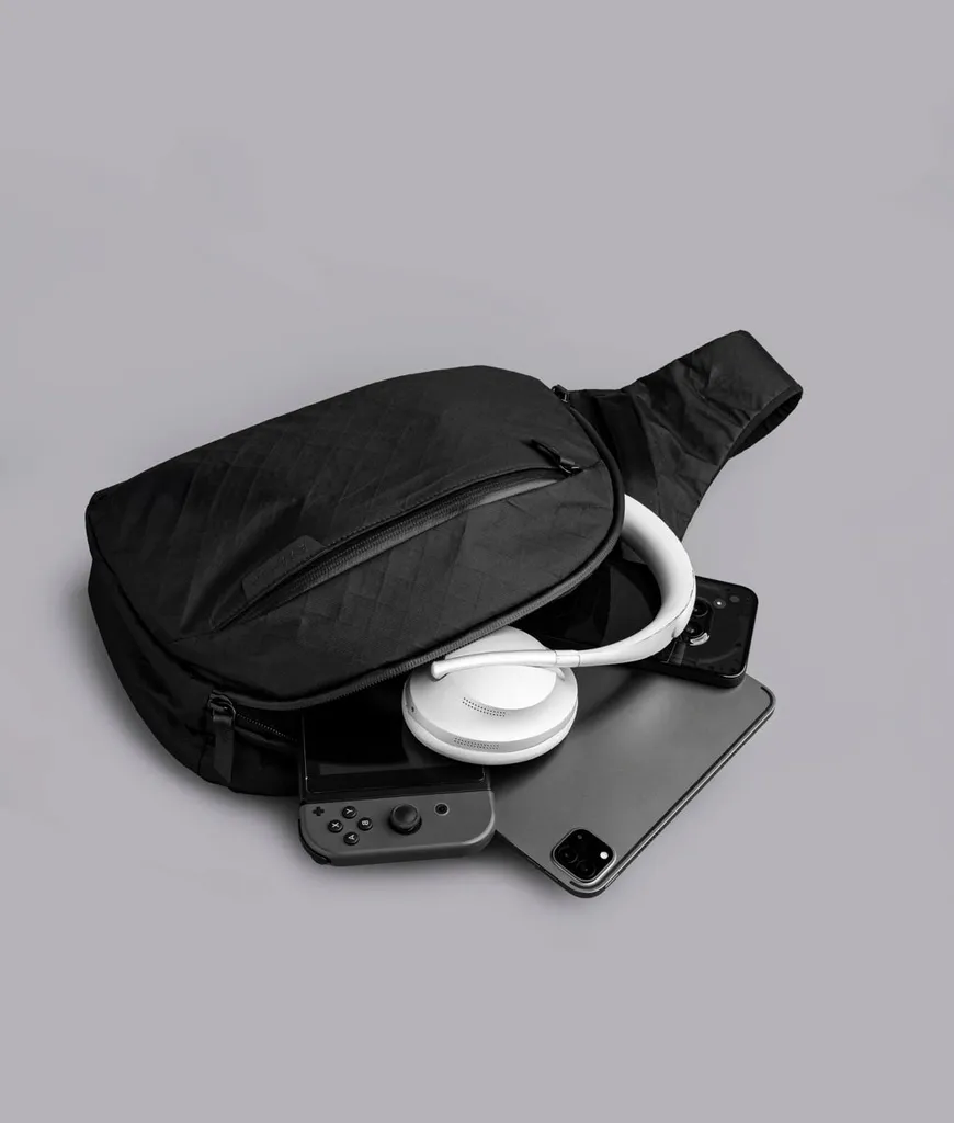 Metro Crossbody (Left) - Ultradyne