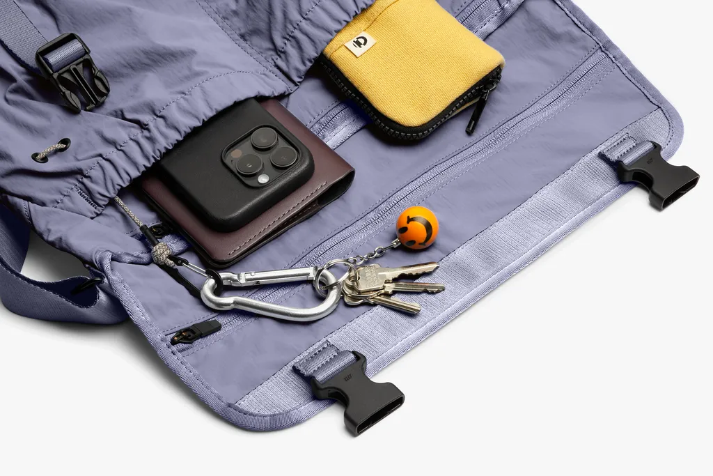 Cinch Messenger Bag