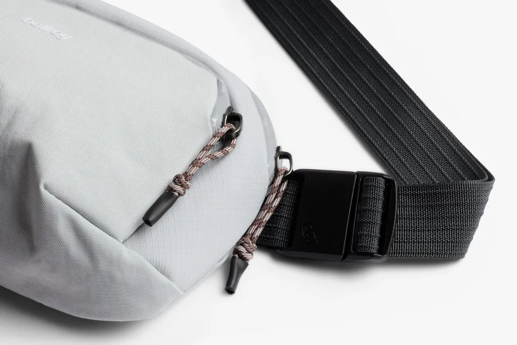 Venture Hip Pack