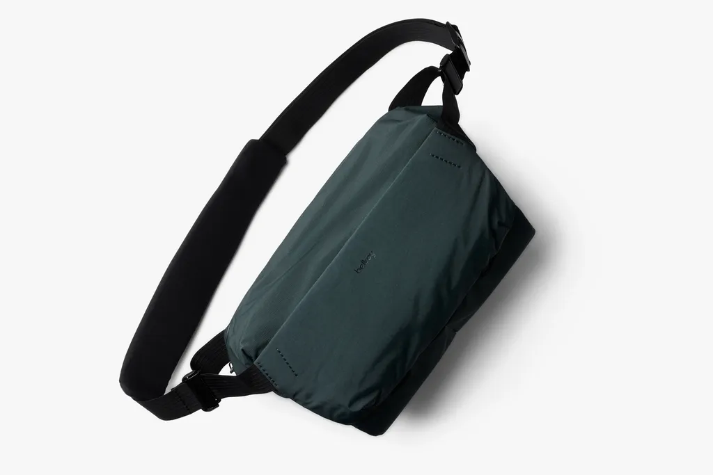 Venture Sling 10L - Camera Edition