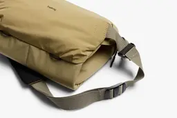 Venture Sling 10L - Camera Edition