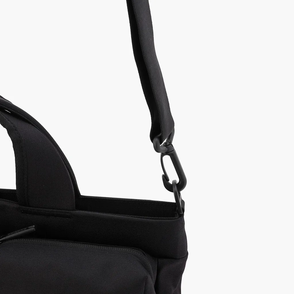 SW FLYERS HELMET BAG