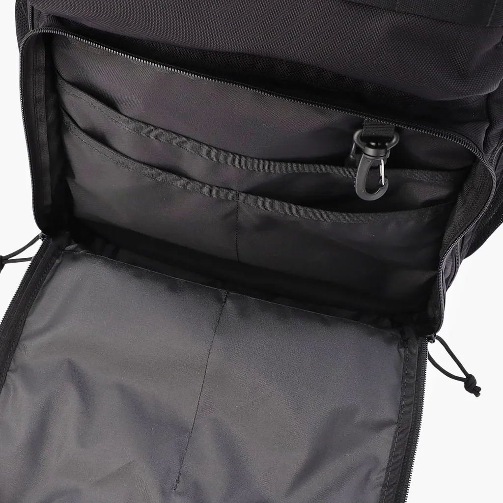 MEGABASS X BRIEFING ANGLER PACK ONETEN
