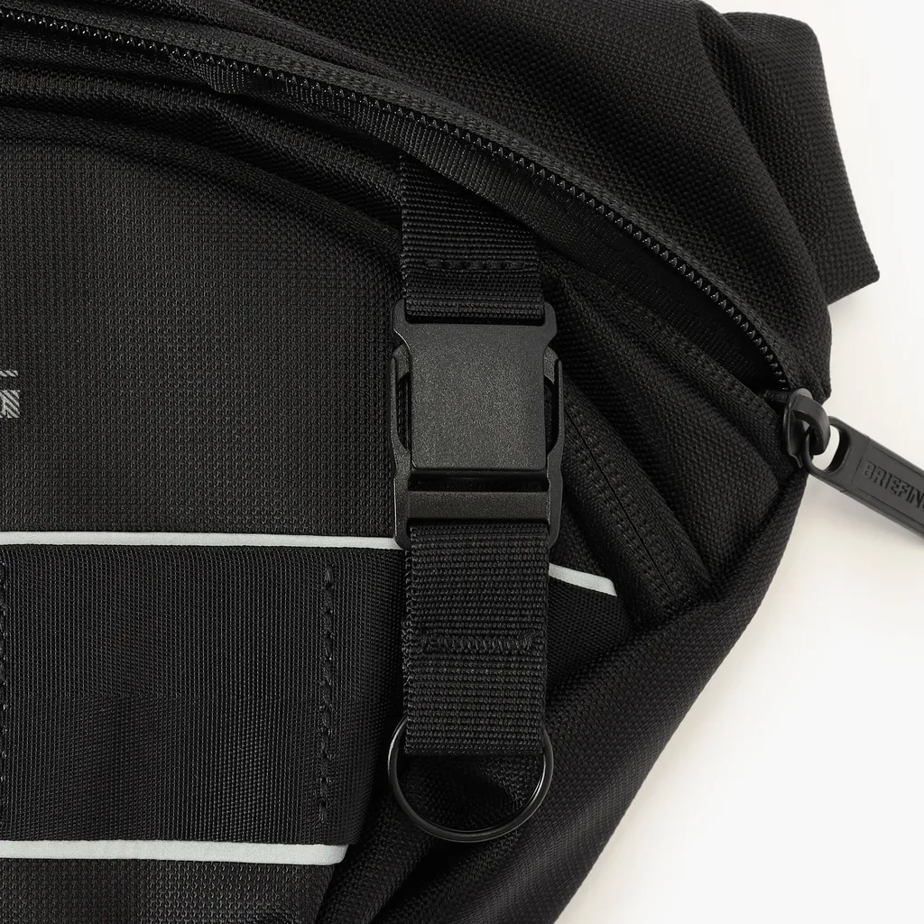 MFC CROSS BODY BAG