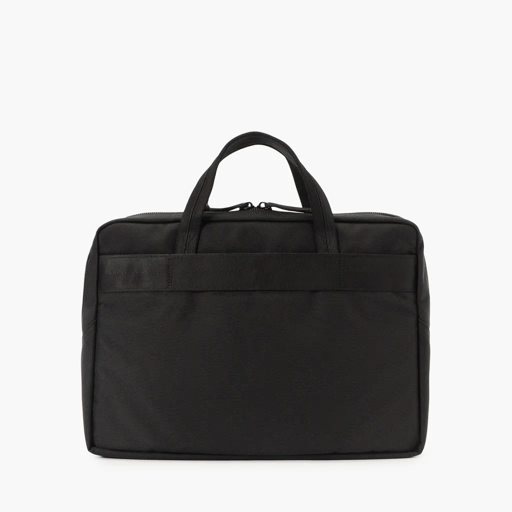 DELTA STAND UP BRIEFCASE