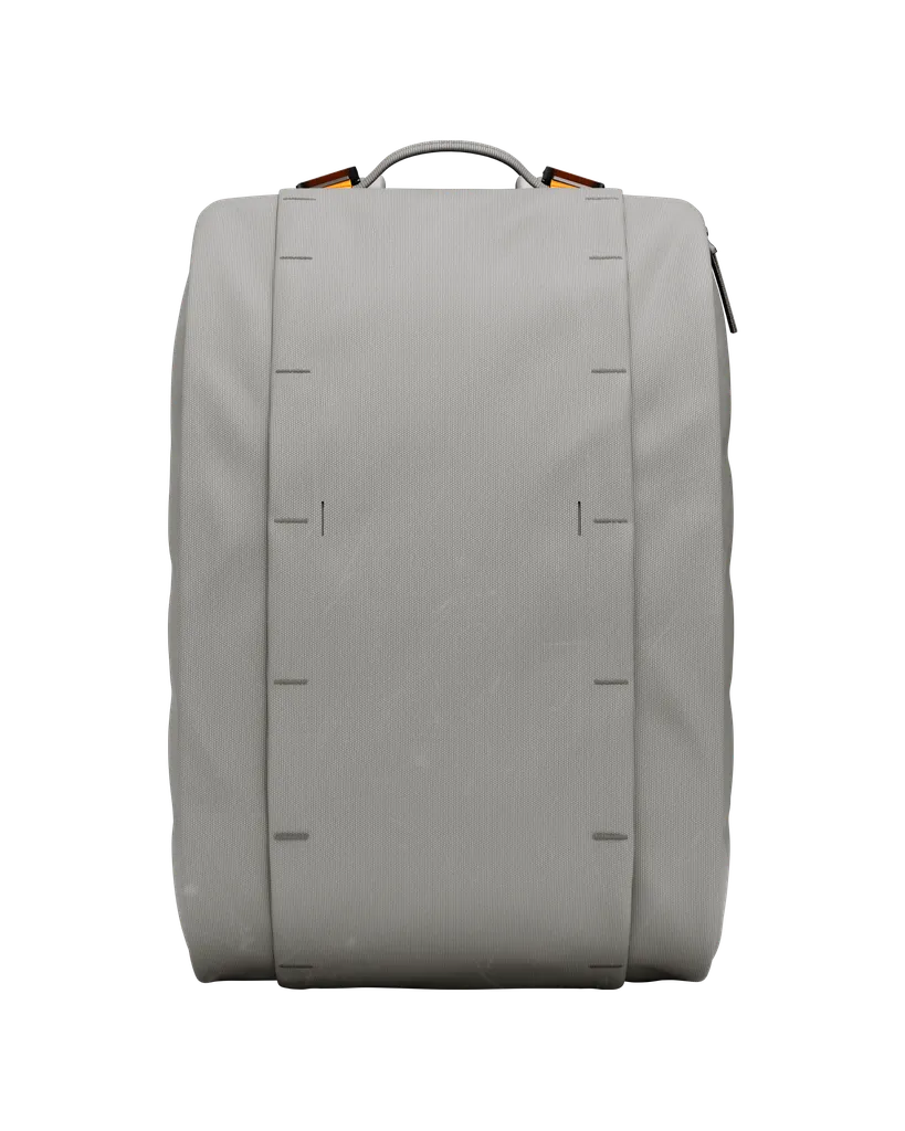 Hugger Base Backpack 15L Sand Grey