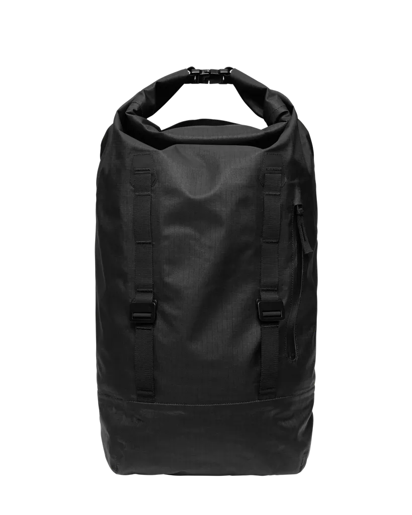 Essential Rolltop Backpack 32L Black Out