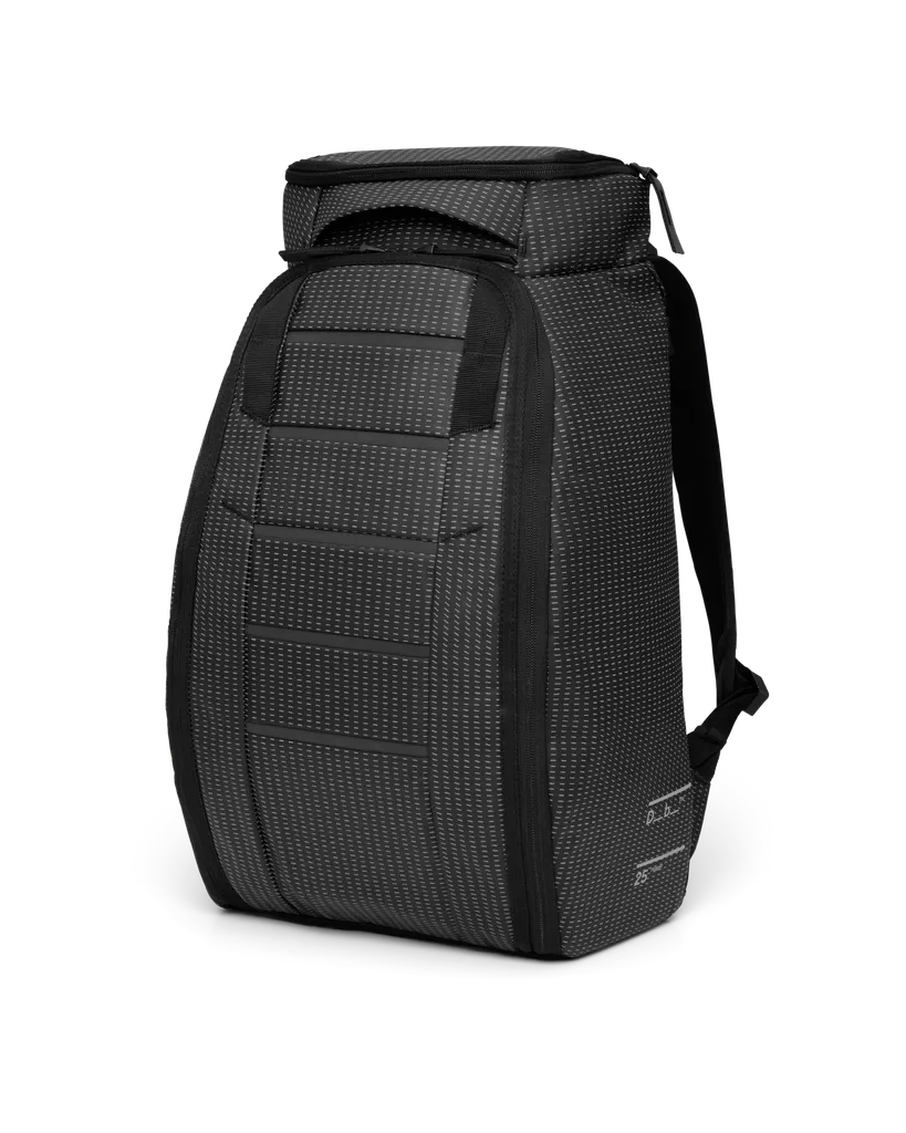 Hugger Backpack 25L Reflective Black