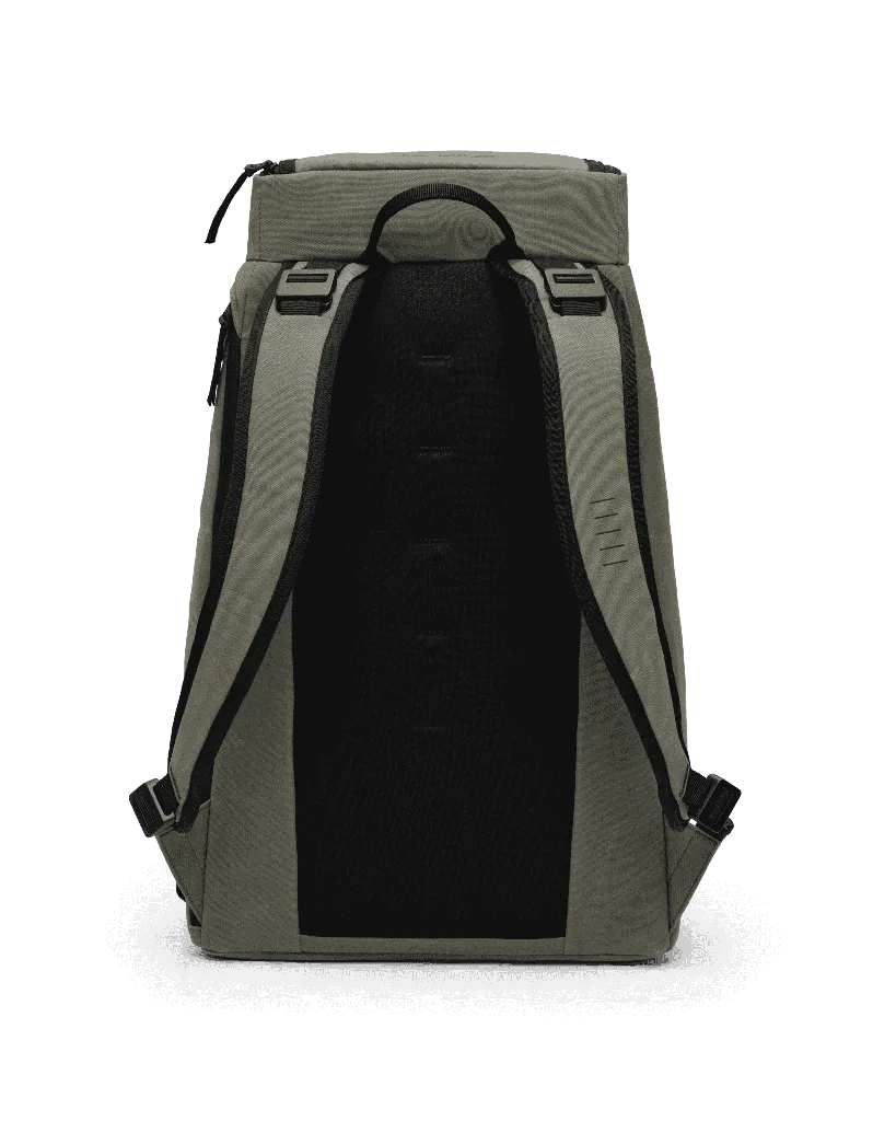 Hugger Backpack 30L Forest Green