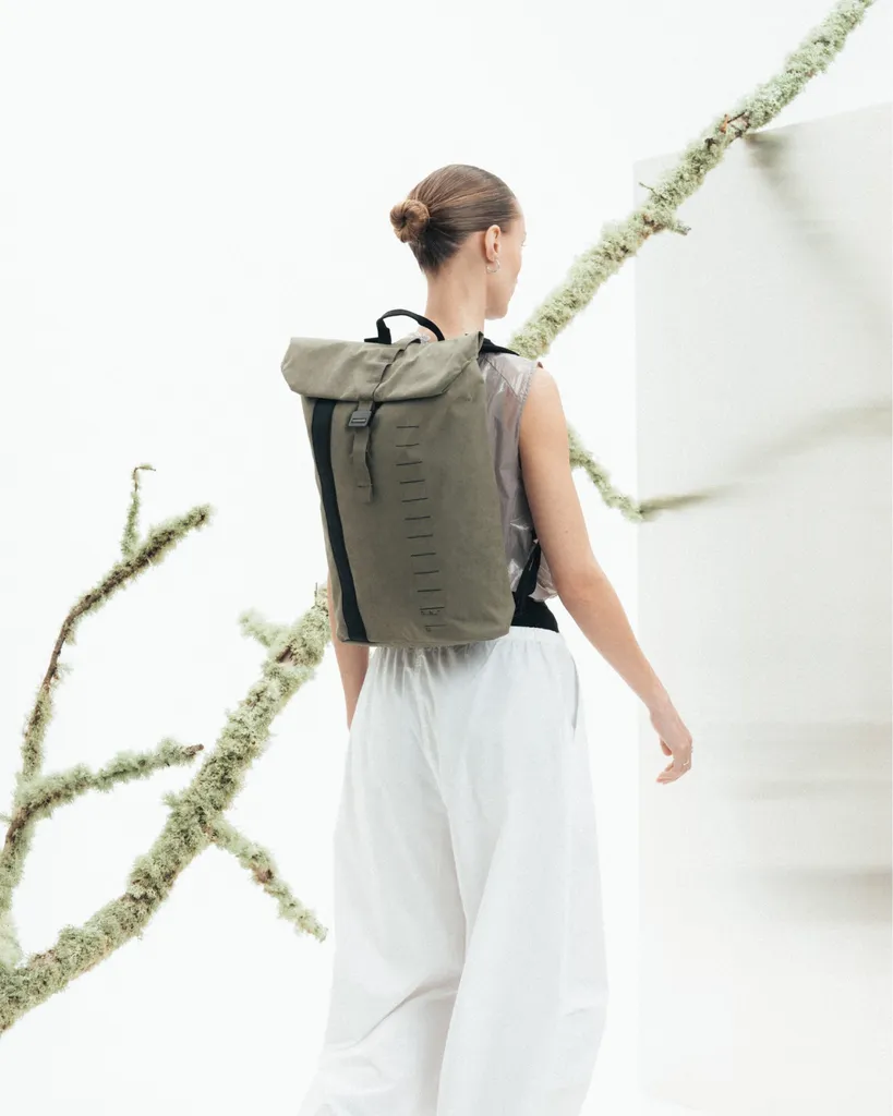 Essential Backpack 12L Forest Green