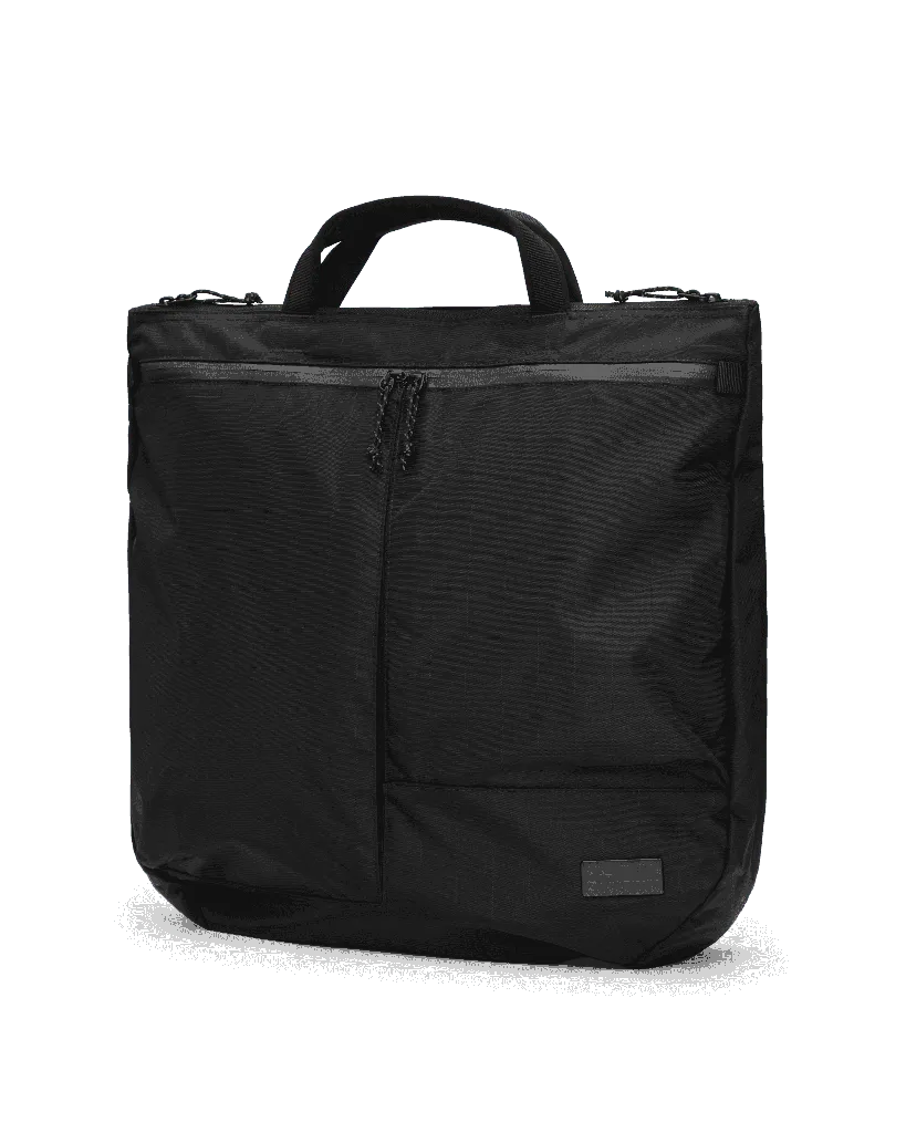 Utility Tote 32L Black Out