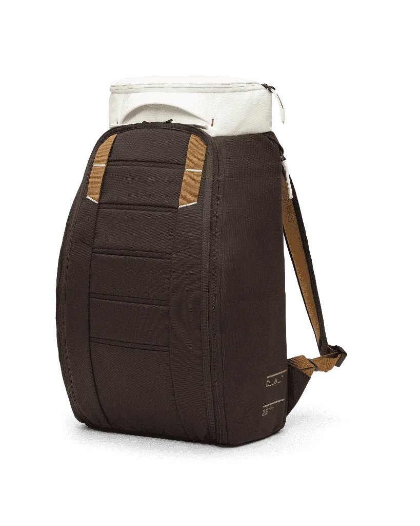 Hugger Backpack 25L Cappuccino