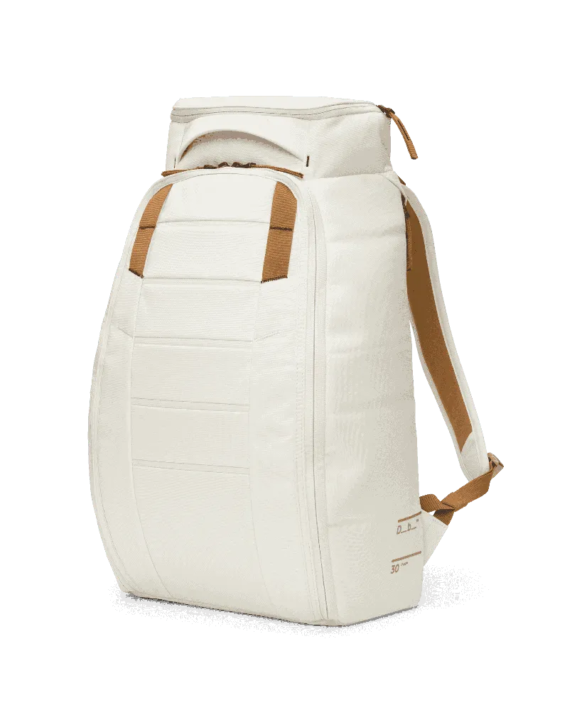 Hugger Backpack 30L Oatmilk