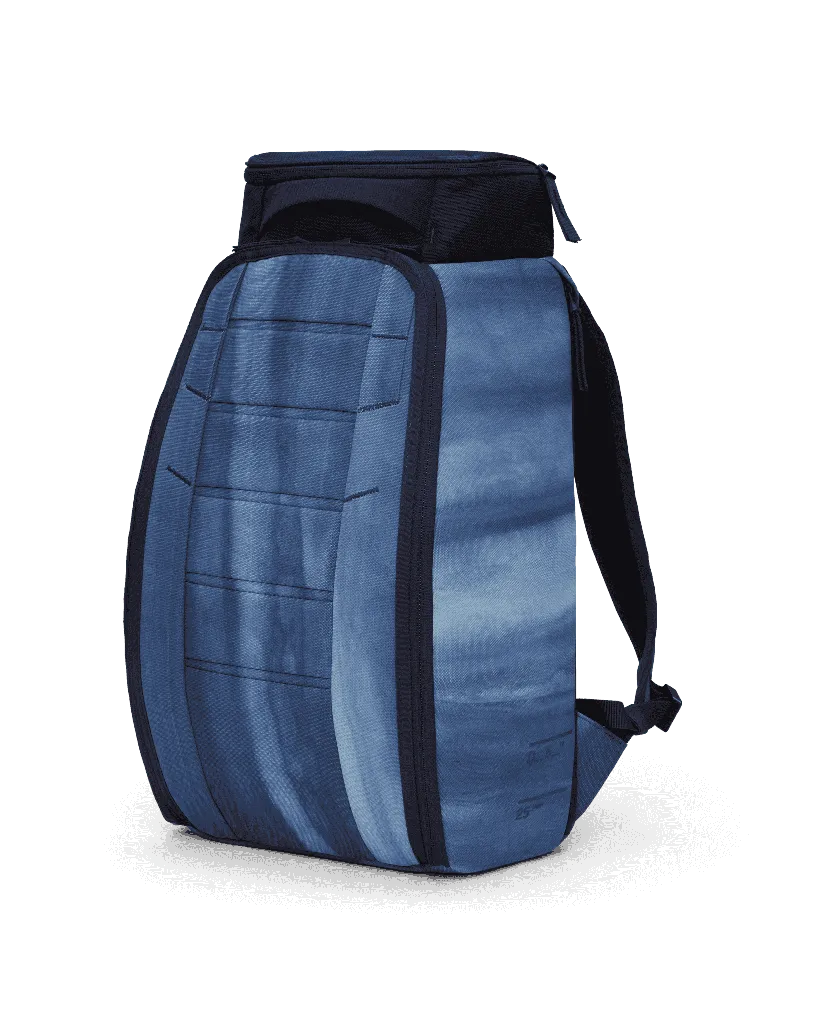 Hugger Backpack 25L Ultraviolet