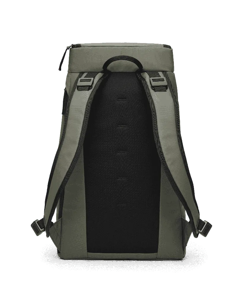 Hugger Backpack 25L Moss Green