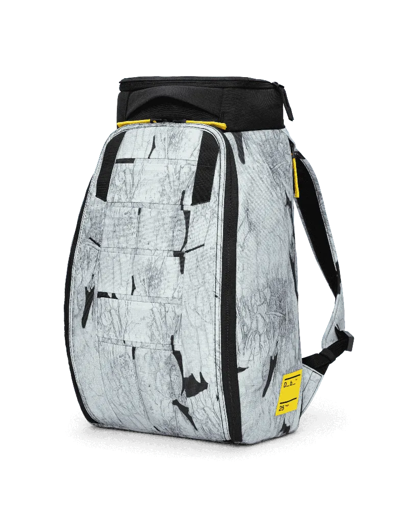 Hugger Backpack 25L Basalt White