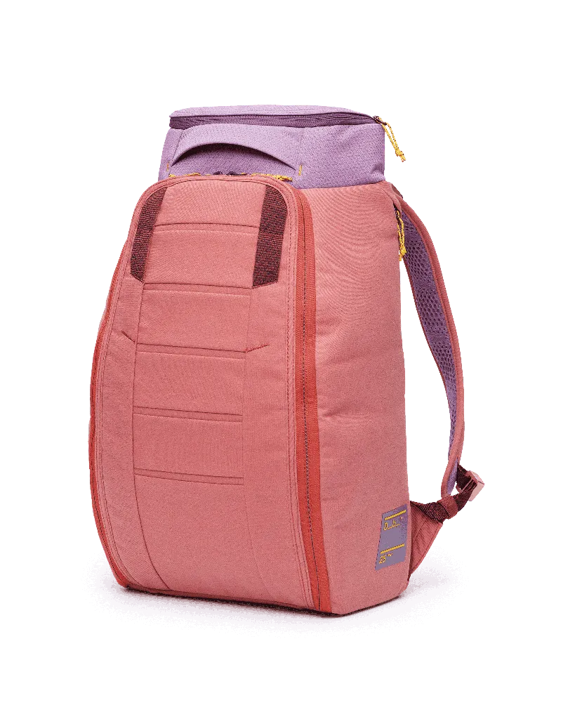 Hugger Backpack 25L Sienna Red