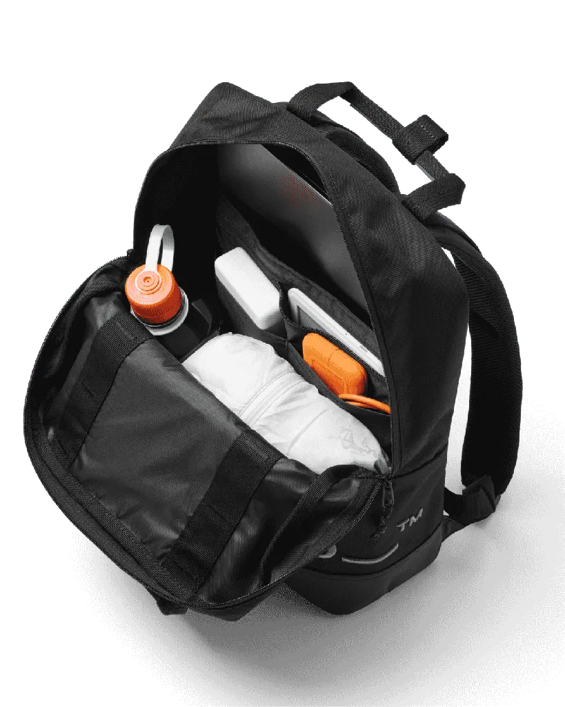 Hauler Backpack 15L Black Out