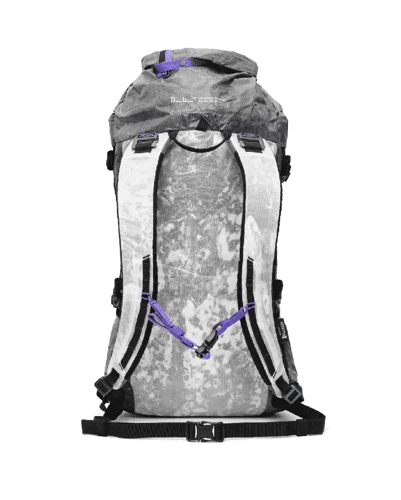 Weigh Lighter Backpack 25L Weigh Darker