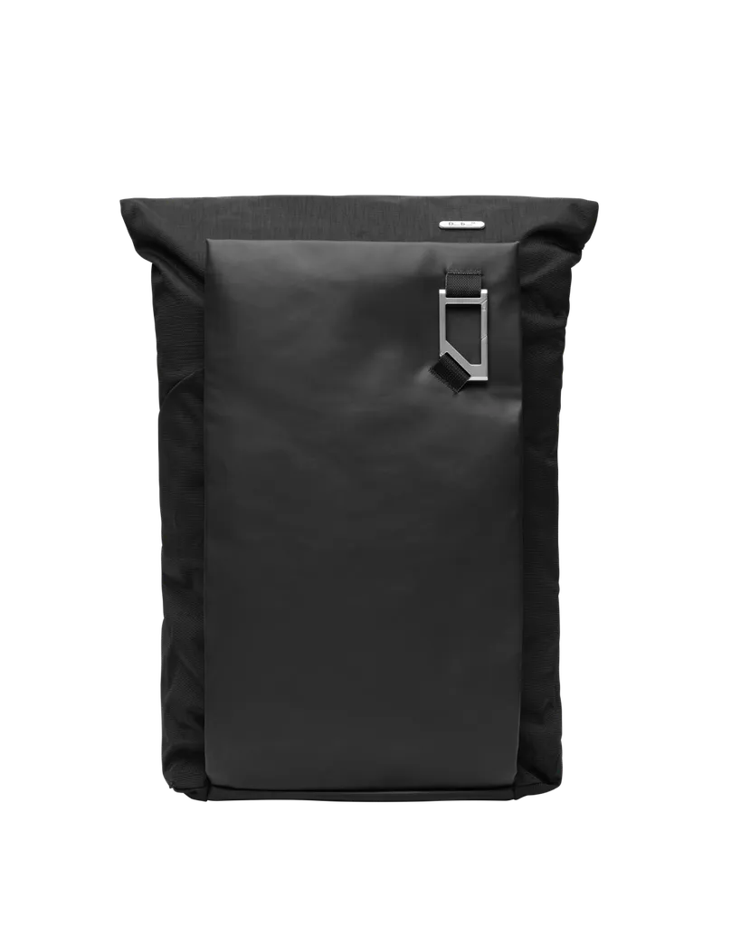 Entour Daypack 18L Black Out