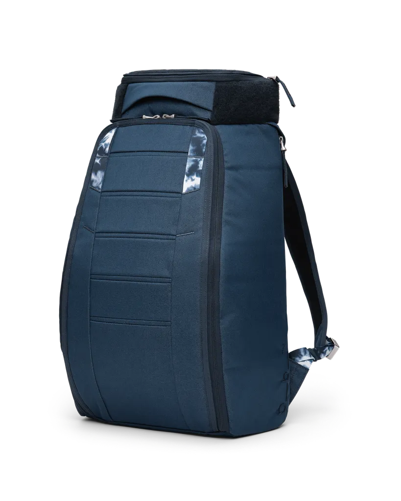 Hugger Backpack 30L USA