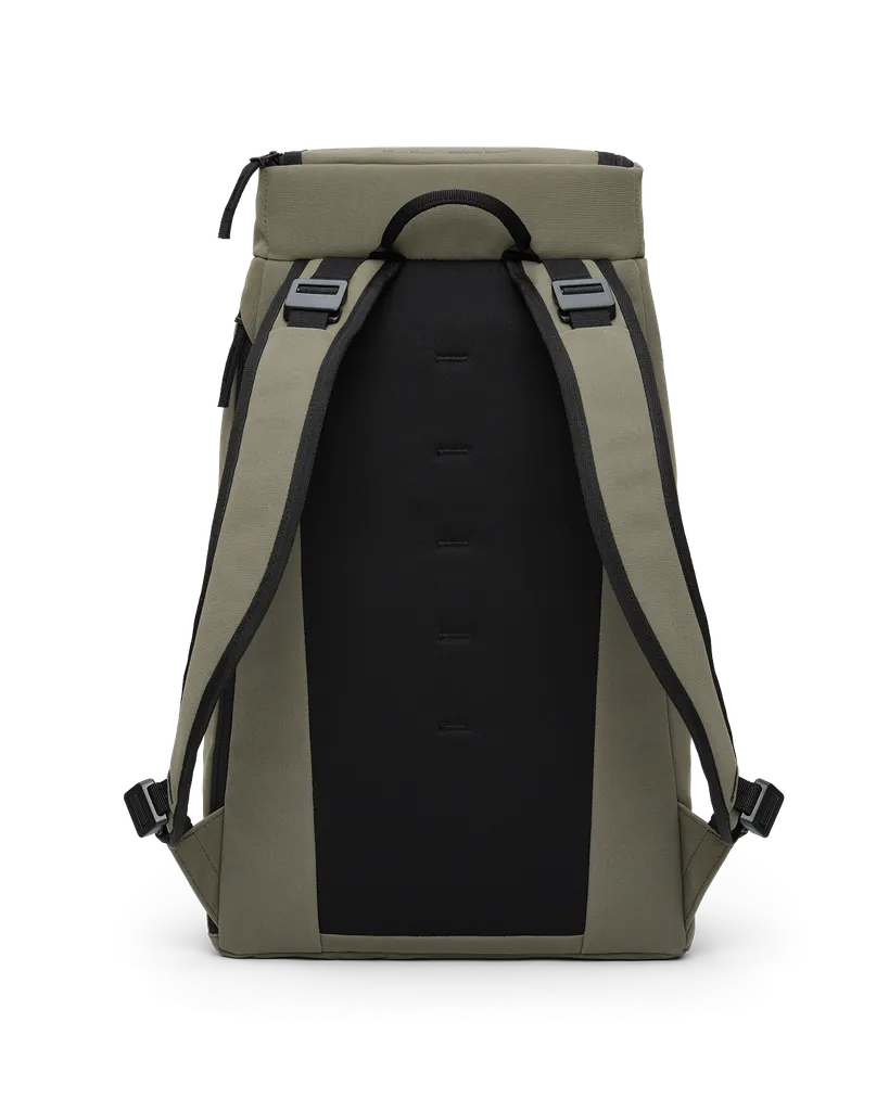 Hugger Backpack 30L Mash Green