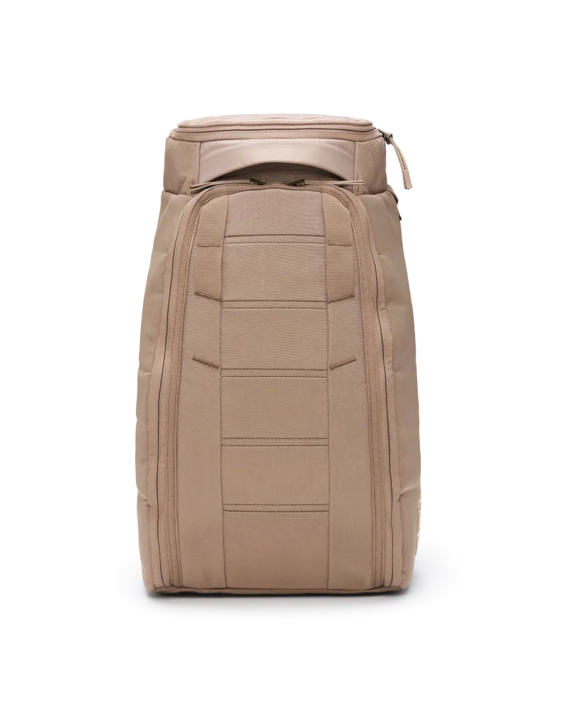 Hugger Backpack 20L Affogato Brown