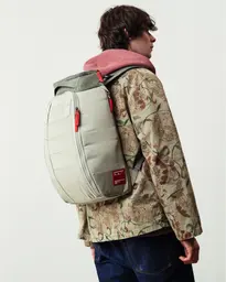 Hugger Backpack 25L Basil Green