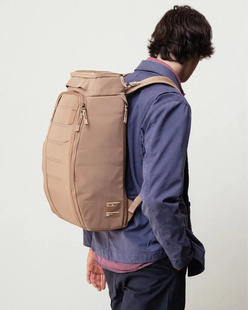 Hugger Backpack 30L Affogato Brown