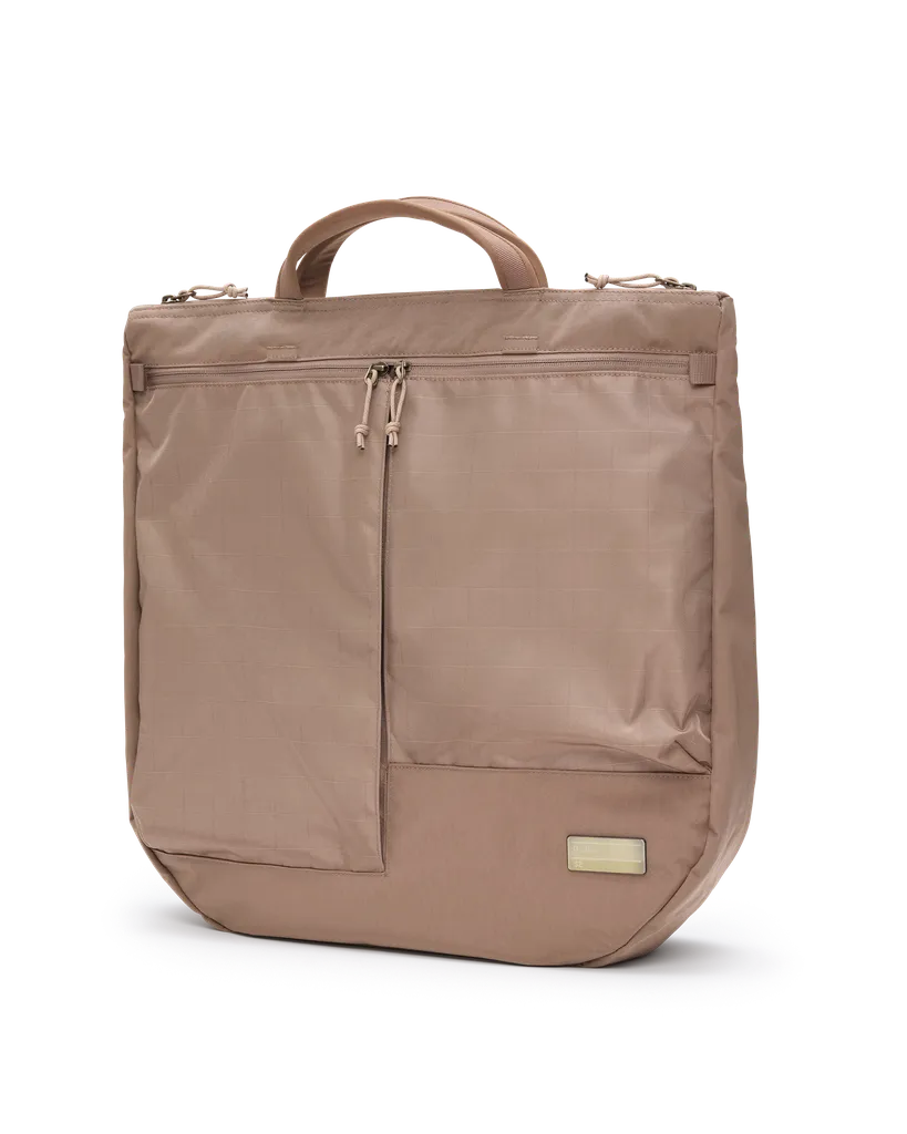 Utility Tote 32L Affogato Brown