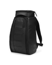 Hugger Backpack 20L Black Out